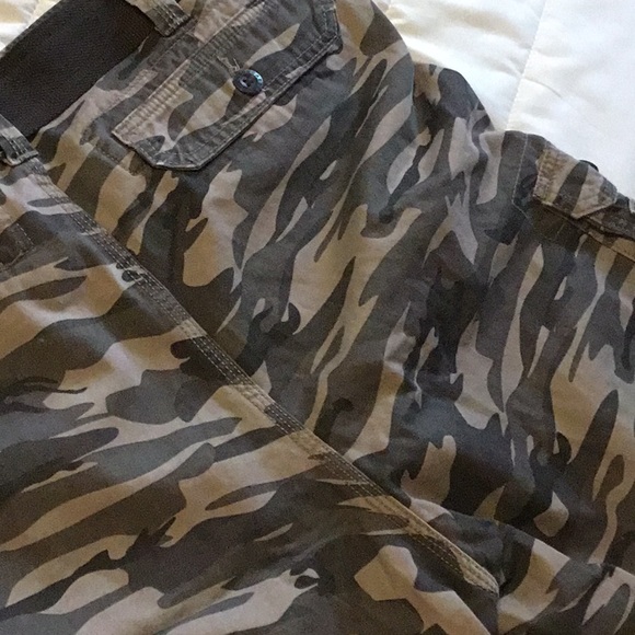 DUNGAREES MEN SHORTS - Picture 7 of 9